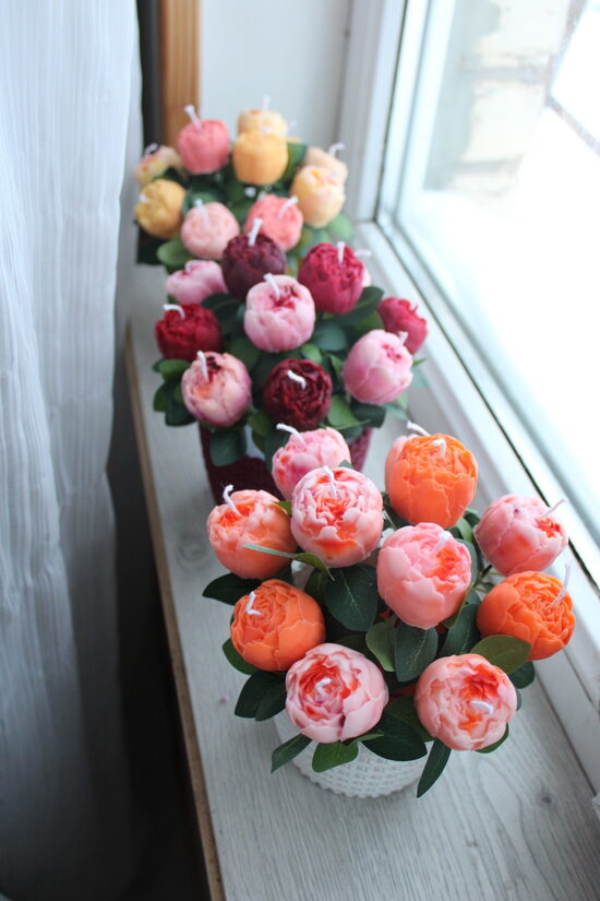 Peoniju sveču pušķi - pieejamie