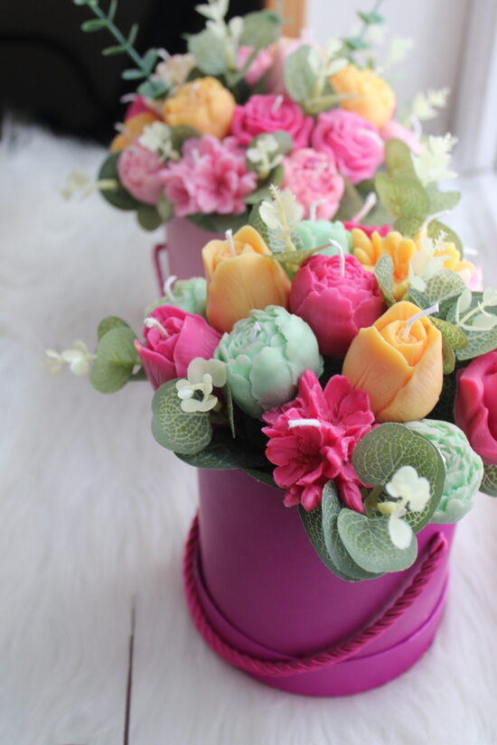 Košais ziedu dāvanu box